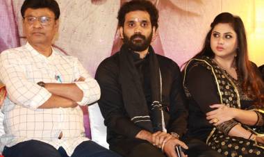 நமிதாவின் கணவரை கண்டு அதிர்ச்சியடைந்த இயக்குனர் கே.பாக்யராஜ்!