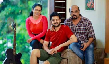 "Un Kadhal Irunthal" - Offical Trailer