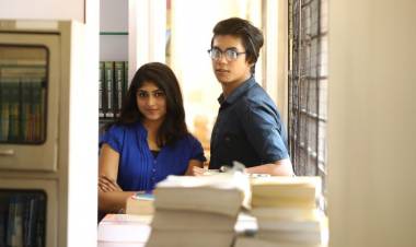 வாழ்க்கையில் சந்தித்த அற்புத அனுபவத்துக்குத் தங்கக் காசுகள் பரிசு: 'கிரிஷ்ணம் 'படக்குழுவின் புதுமை அறிவிப்பு!