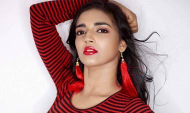 Actress Vasunthara from "Kanney Kalaimane"