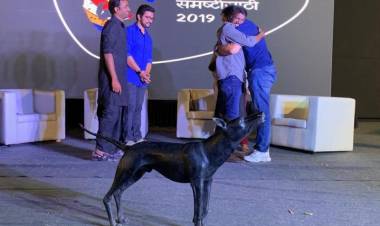 Director Maari Selvaraj was given the Samashtee Award 2019