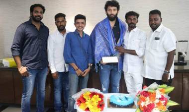Taramani fame Actor Vasanth Ravi celebrates his birthday with fans today