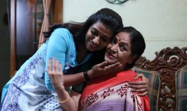 “அழகை வெளிப்படுத்துவதற்கு வயது ஒரு தடையேயில்லை” ; பேரழகி சச்சு கொடுக்கும் டிப்ஸ்..!