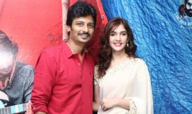 பிரபலங்களின் பாராட்டு மழையில் "ஜிப்ஸி"