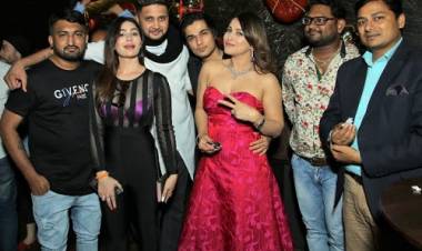 Pakkhi Hegde Celebrated her Birthday with Industry Friends