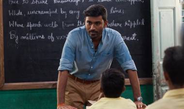 Pakkiri Tamil Movie - Dhanush Stills