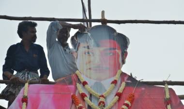 சிவாஜி கணேசன் "வசந்த மாளிகை" வசூல் மழை