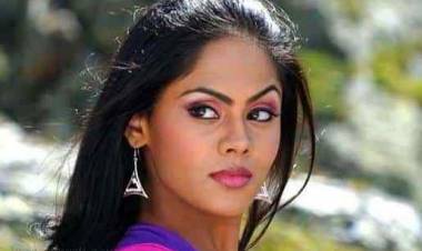 நடிகை கார்த்திகா நாயர் பிறந்தநாள் 