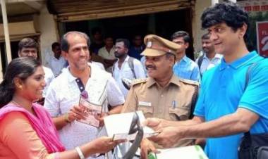 ஹெல்மெட் அணிவதன் அவசியத்தை உணர்த்தும் பிக்பாஸ் பிரபலம் 