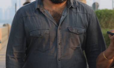 கிரிக்கெட் வீரராக இந்திய அணியில் விளையாடுவது கனவாக இருந்தது.. ஆனால் பாடலாசிரியர் ஆகிட்டேன்.. - “வானம் கொட்டட்டும்” பாடலாசிரியர் சிவா அனந்த்