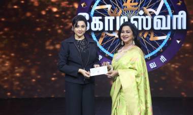 Actress Meena reveals how Rajini was first ‘Uncle’ and then ‘Aththaan’ in Kodeeswari’s special episode