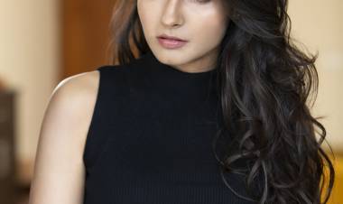 Actress & Singer  Andrea jeremaiah Latest Stills