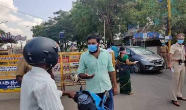 கொரோனா தடுப்புக்காக மதுரையில் ஒரு நாள் வாலண்டியராக பணியாற்றிய சசிகுமார்!!