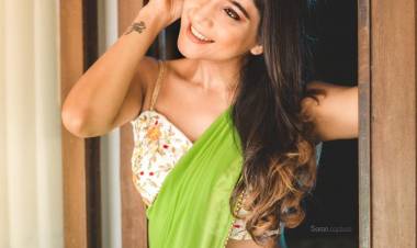 Elegant and Exquisite Actress SakshiAgarwal