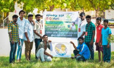 தளபதி விஜய் வழியில் அவரது ரசிகர்கள் !!