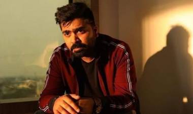 ‘மாநாடு’க்கு முன் பிரபல இயக்குனரின் படத்தில் நடிக்க சிம்பு முடிவு