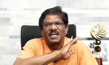 வெடிக்கும் ‘இரண்டாம் குத்து’ சர்ச்சை!!