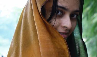 Take A Look At The Latest Heavenly Stills Of Actress @SDsridivya.