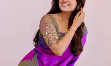 Happy Happy Birthday to the Beautiful Actress @vanibhojanoffl #HBDVaniBhojan @teamaimpr