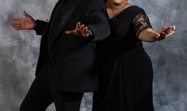 The Happening Reality,lovable & Graceful Couple #GraceKarunaas & #Karunaas in New Makeover 