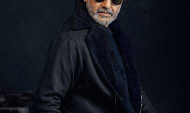 #Nammakalaivanar  @Actor_vivek in a new look 