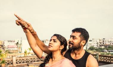 வாழ்நாள் திரைப்படமான அமேசானின் சூரரைப் போற்று வெளியீட்டை முன்னிட்டு ஒரு விசேஷ போஸ்டருடன் சூர்யா தனது ரசிகர்களை கவுரவித்தார்