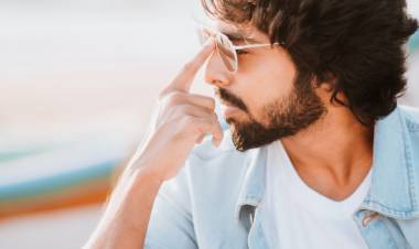 ஜி.வி.பிரகாஷின் அடுத்த ஹாலிவுட் பாடல் 'க்ரையிங் அவுட்': தனுஷ் வெளியிடுகிறார்