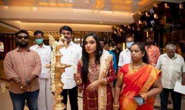 மதுரையில் மூன்று திரையரங்குகளோடு திறக்கப்பட்ட பிரம்மாண்ட மல்டிபிளக்ஸ் தியேட்டர் “கோபுரம் சினிமாஸ்”