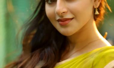 Check out these lovely images of the drop-dead gorgeous  #IswaryaMenon! 