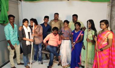 ஆதிக்க வர்க்கம் படம் போட்டோ ஷூட்