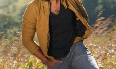 Here are some exclusive working stills from a beautiful song shoot for #VasanthaMullai!