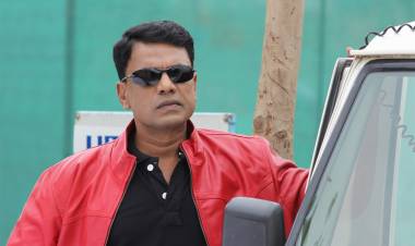 “ உளி “ மற்றும் “ வந்திய தேவன் மீது ஒரு பி.சி.ஆர்  வழக்கு “ என்ற இரண்டு படங்களை தயாரிக்கிறார்  G.முருகானந்தம்