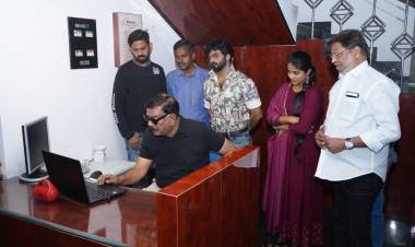 மாயத்திரை டீசரை வெளியிட இயக்குனர் ப்ரியதர்சன் !!