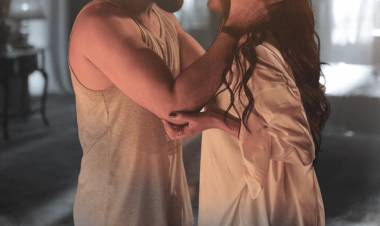 #KaviCreations Production @amitashpradhan @jonitamusic performing  #Arakkiye  Musical Video