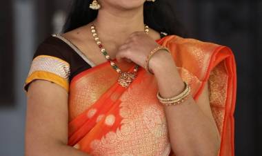 Enjoy the Clicks of recent Photoshoot of Evergreen Gorgeous @Karthik78196493 