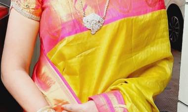 தூத்துக்குடி கார்த்திகா ரிட்டர்ன்ஸ்