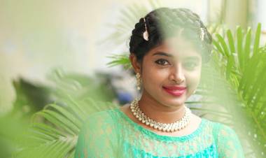 Talented & Gorgeous   @sheelaActress recent clicks..