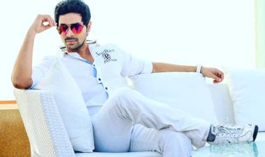 நடிகர் விவந்த் அவர்கள் சமீபத்தில் வெளியான ‘பாரிஸ் ஜெயராஜ்’ படத்தில் நடித்து மக்களிடையே பெரும் வரவேற்பை பெற்றார்.