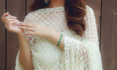 மிகப்பெரும் ஹிட்டடித்த, நடிகை ஹன்ஷிகா மோத்வானியின் இரண்டாவது ஆல்பம் “Mazaa” !