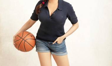 Actor sathyaraj's daughter #DivyaSathyaraj is a well known nutritionist in India