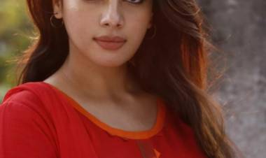 The Latest Captivating Stills Of Actress #TanyaHope, In Ravishing Red!!