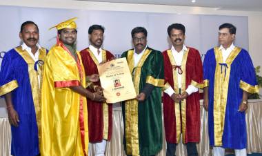 Vijaytv fame Actor @tsk_actor has received Doctorate from #TheUniversalTamilUniversity