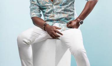 அண்ணாத்த படப்பிடிப்பில் பிறந்தநாள் கொண்டாடிய ‘கபாலி’  விஷ்வந்த்!