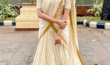 Actress keeethy suresh - A blissful morning after Guruvayur temple darshan