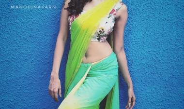 Actress #Oviya looks resplendent in the colourful saree… Here take a look at the stills from her latest photoshoot.