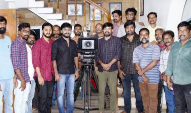 'அழகிய கண்ணே 'படத்தில் கெளரவ தோற்றத்தில் நடித்த  மக்கள் செல்வன் விஜய் சேதுபதி !