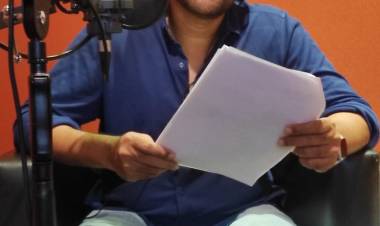 நடிகர் ரஹ்மானுக்காக விட்டுக் கொடுத்த ராதிகா !