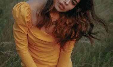 Actress #SaiPriyankaRuth looks stylish and charming in the latest photoshoot stills. 