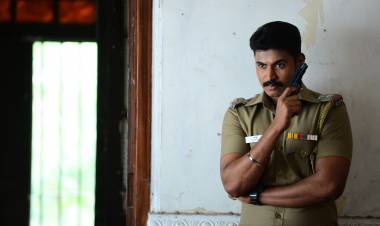 இதயத் துடிப்பை எகிறச் செய்யும் படம் பேட்டரி