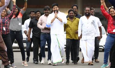 ஸ்ரீ அம்மன் மீடியாஸ்  தயாரிப்பில் திரைக்கு வர தயார் நிலையில் உள்ள புதிய திரைப்படம் "அமைச்சர்".